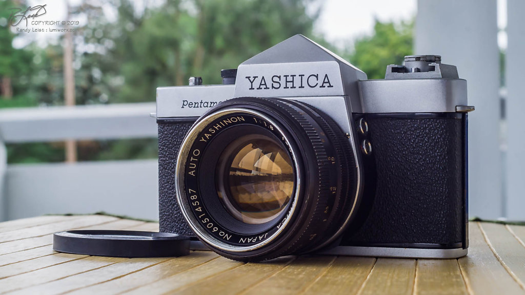 Yashica Pentamatic w/5.5cm f/1.8 Auto Yashinon